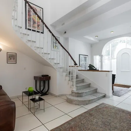 Stylish Art Deco Near The Sea 4 Bdrs Pool And Garage Nice