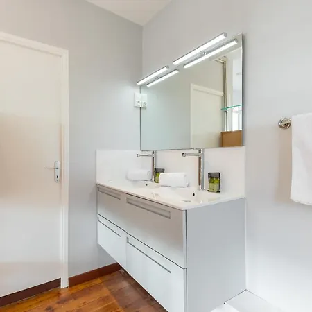 Stylish Art Deco Near The Sea 4 Bdrs Pool And Garage * Nice