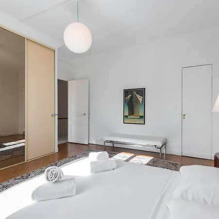 Stylish Art Deco Near The Sea 4 Bdrs Pool And Garage Nice