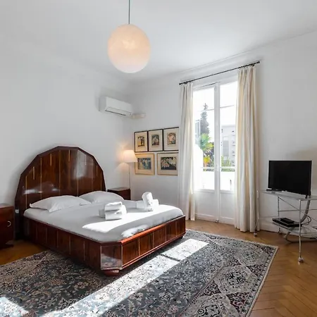 Stylish Art Deco Near The Sea 4 Bdrs Pool And Garage